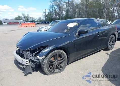 2010 Infiniti G37 z USA, uszkodzony, nr VIN JN1CV6EK9AM103426